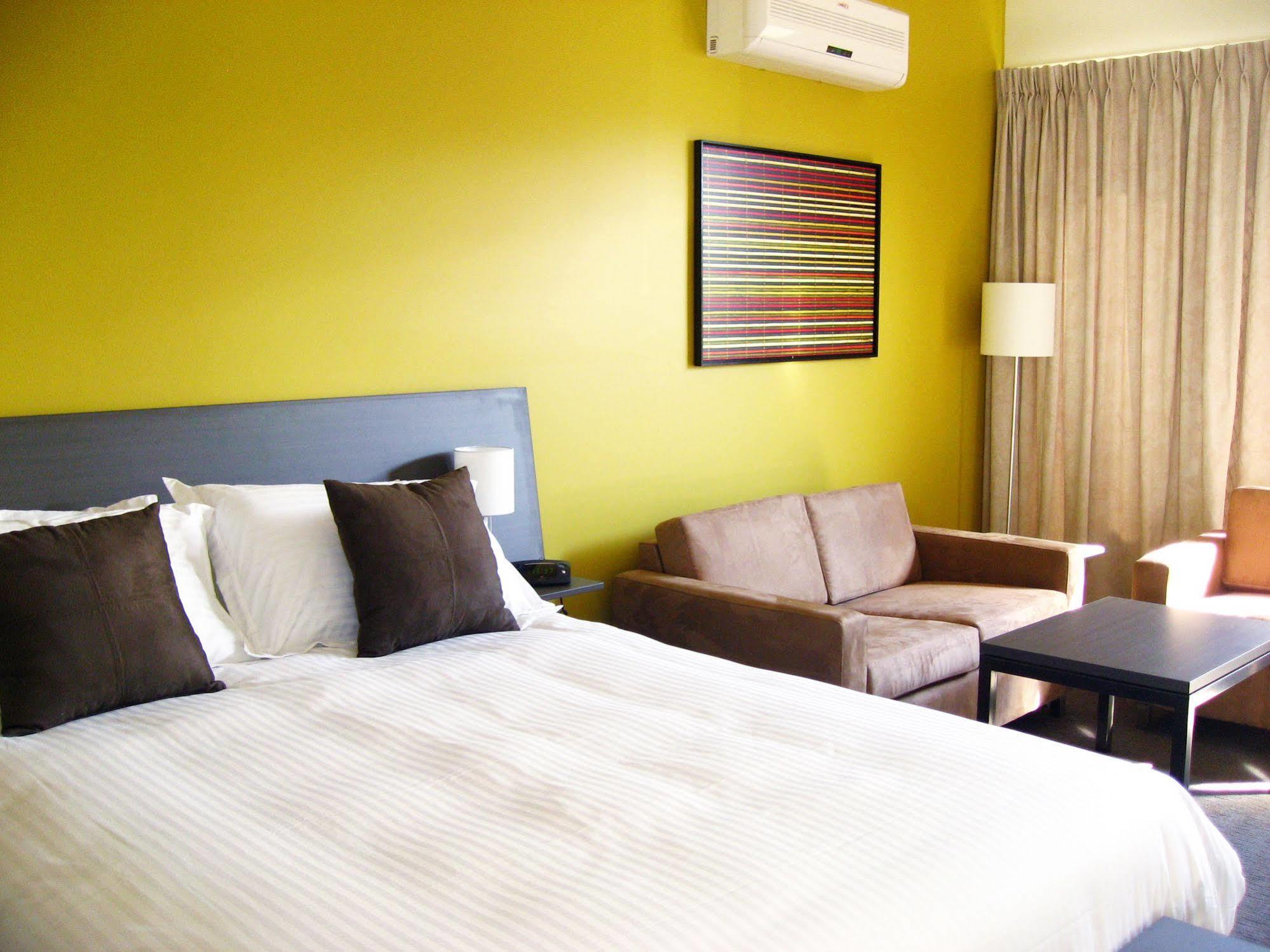 พอร์ตแมน เฮาส์ Motel สโคน ภายนอก รูปภาพ
