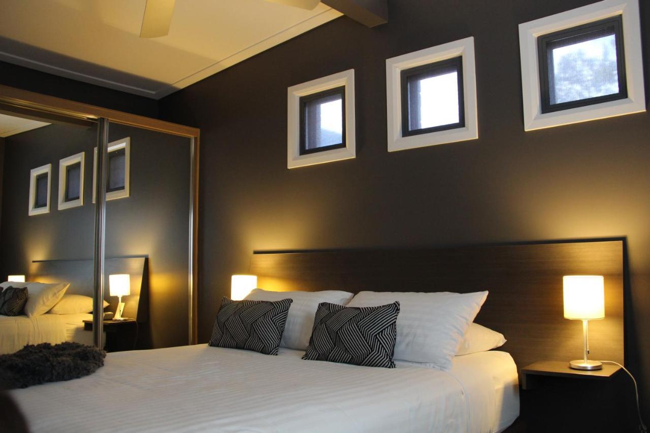 พอร์ตแมน เฮาส์ Motel สโคน ภายนอก รูปภาพ
